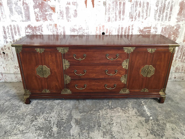 Henredon Asian Chinoiserie Credenza front view