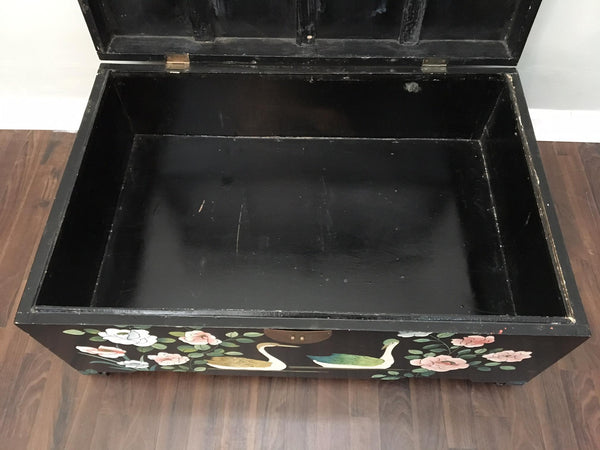 Mid Century Asian Chinoiserie Hand Painted Trunk inside view